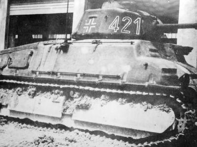 Somua S35 number 421 Panzerkampfwagen 35S 739 f