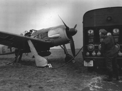 Schlachtflieger Fw 190 +E