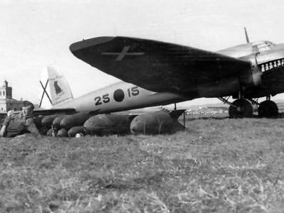 Bomber He 111 B 25-15 of K/88 Spain 1938