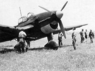 Ju87 B on grass airfield Eastern Front