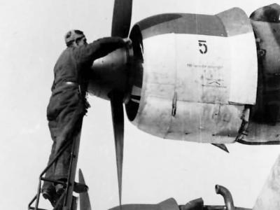 Me323 – Gnome-Rhône 14N engines