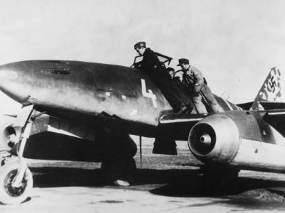 Me 262 A-1a white „4” of the Kommando Nowotny