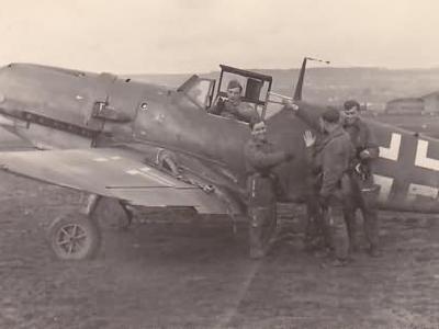 Me109 e JG 107 wappen nancy essay1943