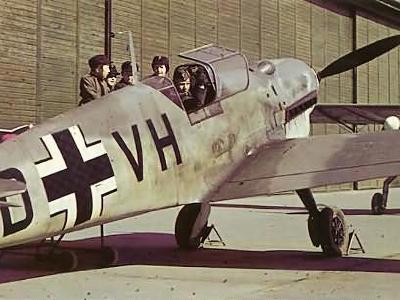 Messerschmitt Bf 109 KD-VH color 15