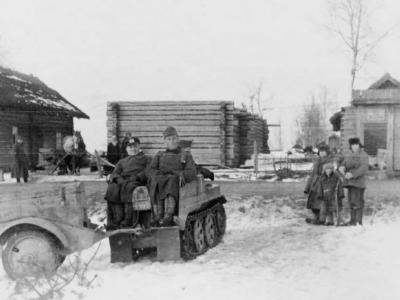 Kettenkrad with trailer Sd Anh 1 Russia