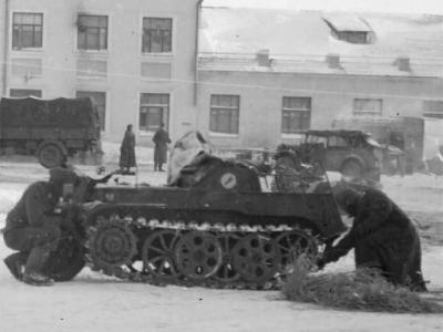 NSU Kettenkrad HK101 SdKfz 2 FJ Fsch.Art.Rgt.1 Fallschirmjaeger Div