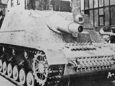 Late Brummbar with zimmerit