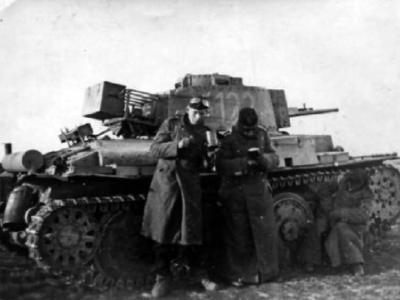 Panzer 38t number 122 with stowage rack