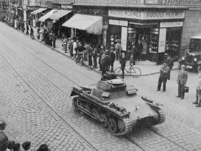 Panzer I ausf A on street