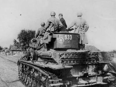 Captured German Panzer IV Tank 933 of 8th Panzer Division