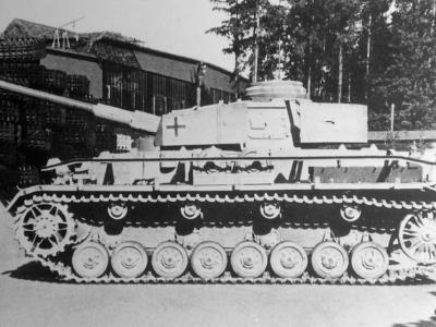 German tank Panzer IV Ausf J