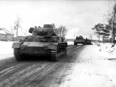 Panzer IV Ausf D column Eastern front winter 1941