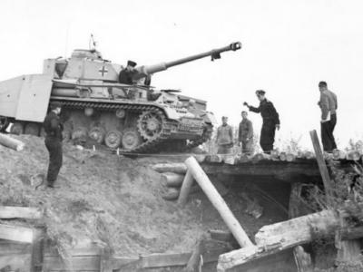Panzerkampfwagen IV Ausf H Tank Eastern Front 1943
