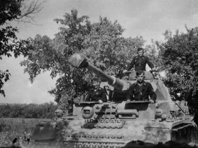 Panzer Regiment 4 Panzer IV With Long Barrel