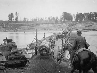 Panzerkampfwagen IV tank near pontoon bridge