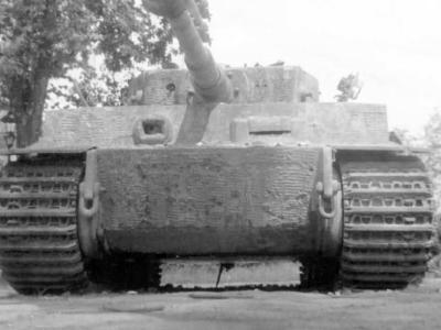 Tiger I in Paderborn 1945 Panzertruppenschule SS Brigade Westfalen