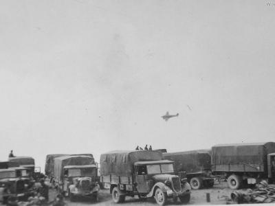 Hansa Lloyd and V8-51 trucks Minsk 1941