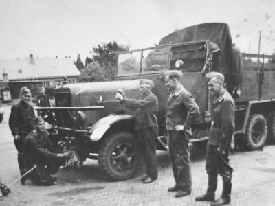 Henschel 33G wehrmacht truck