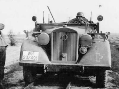 Horch 901 wehrmacht PKW car 10
