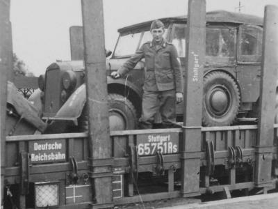 mittlerer Einheits PKW Horch 901 1941