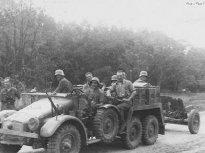 Lastkraftwagen Krupp Protze with Pak 36