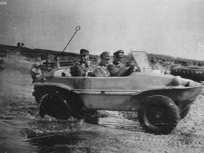 VW Type 166 Schwimmwagen 7