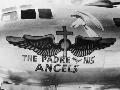 Boeing B-29 Superfortress 42-24839 Nose Art „The Padre And His Angels”
