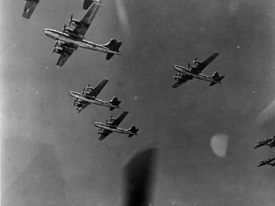 B-29 Superfortress in Flight Photograph 314 Bomb Wing