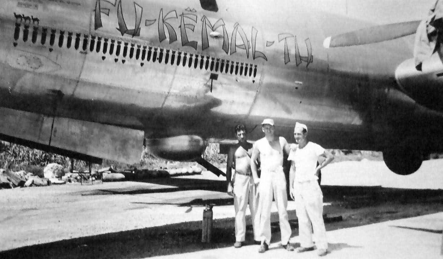 Boeing_B-29_Superfortress_Fu_Kemal_Tu_no