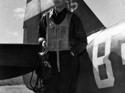 LtColl Loren G McCollom of the 353rd Fighter Group with his P 47