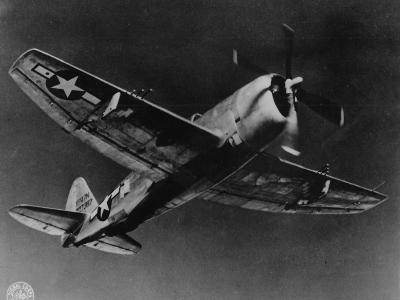 Prototype XP-47N Thunderbolt 42 27387 in flight