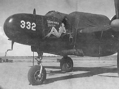 P-61 Black Widow 332 Vivacious Vivian nose art