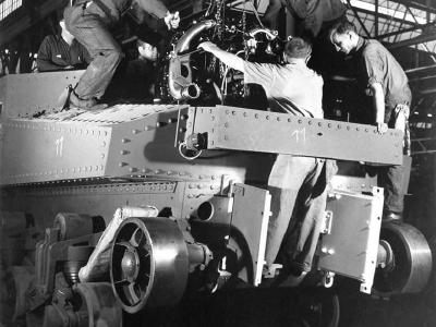 Wright R-975 Whirlwind installation in M3 Lee