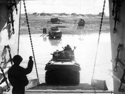 M4 Tank Drivers View Leaving LST training 1943