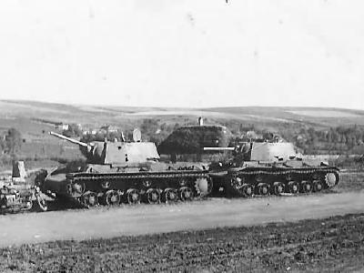 KV1 heavy tanks model 1941