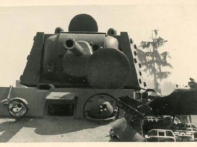 KV-1 tank model 1940 front view