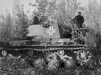 German tank KV-1 of unknown Wehrmacht unit – right side
