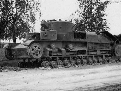 Destroyed tank T-28 model 1934 2