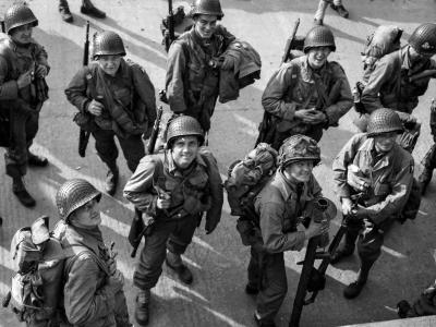 101st Airborne Division Paratroops Assembling at RAF Exeter