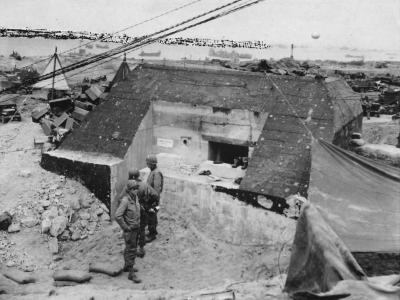 American Soldiers at German Pillbox „Le Ruquet” on D-Day’s Omaha Beach Normandy 1944