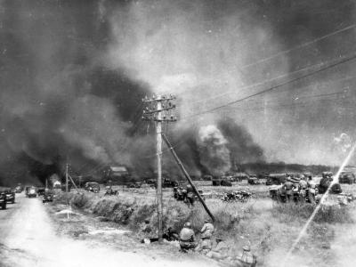 Canadians advance on Falaise Pocket Gap