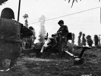 US 105 mm Howitzer Crew in Action Normandy July 1944