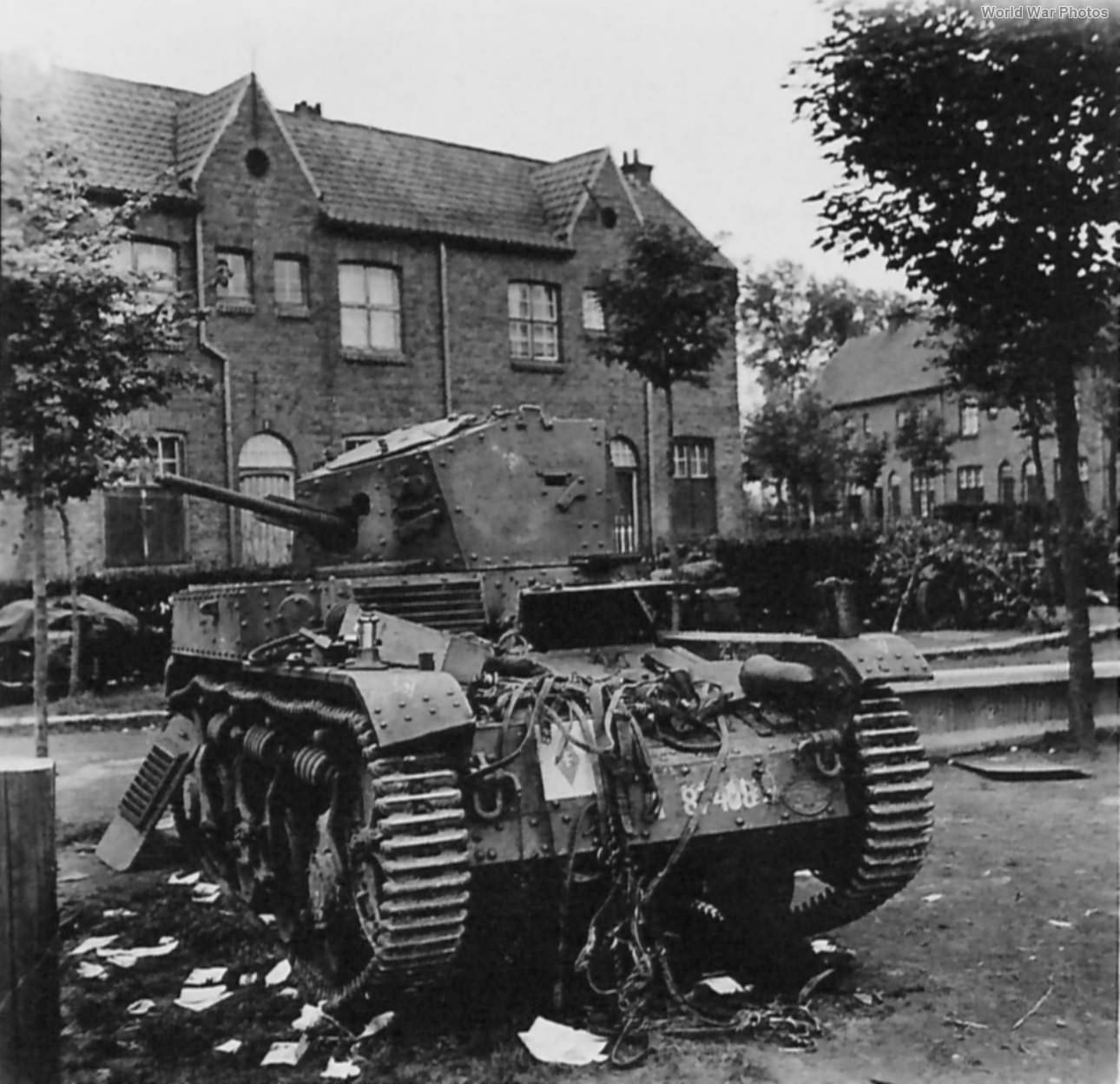 Light cavalry tank AMR 35 87408 in Furnes 1940