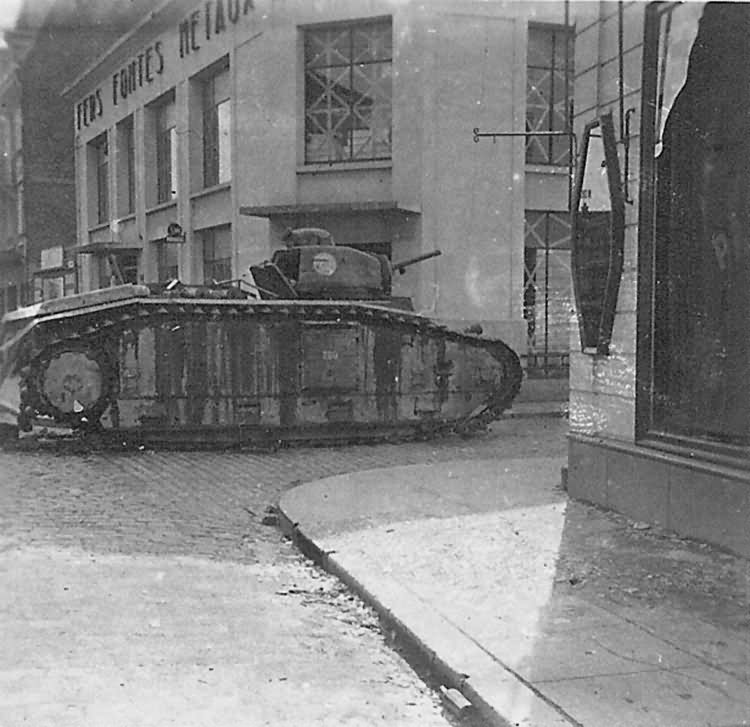 B1 bis 260 named Ouragan of the 8e BCC – Guise France 1940 3