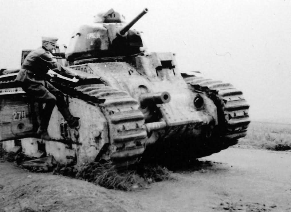 Char B1 bis 270 named TYPHON of 8th BCC