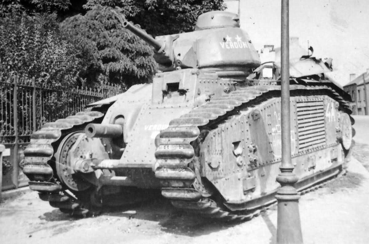 Char B1 bis 452 named Verdun II of 1st DCR front