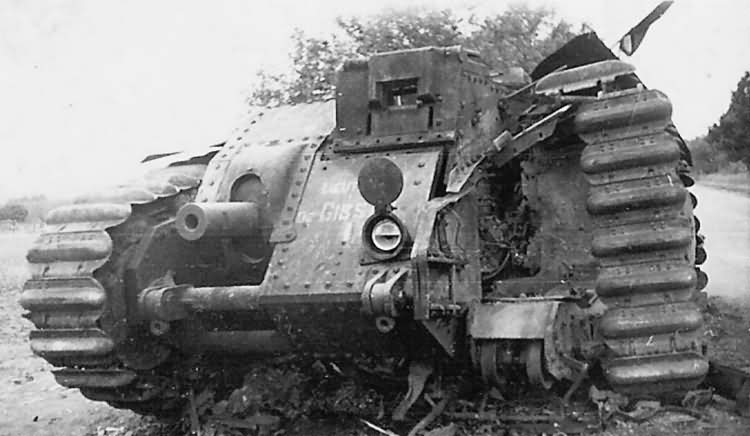 Char B1 bis tank 442 of 46th BCC named LIEUTENANT DE GISSAC