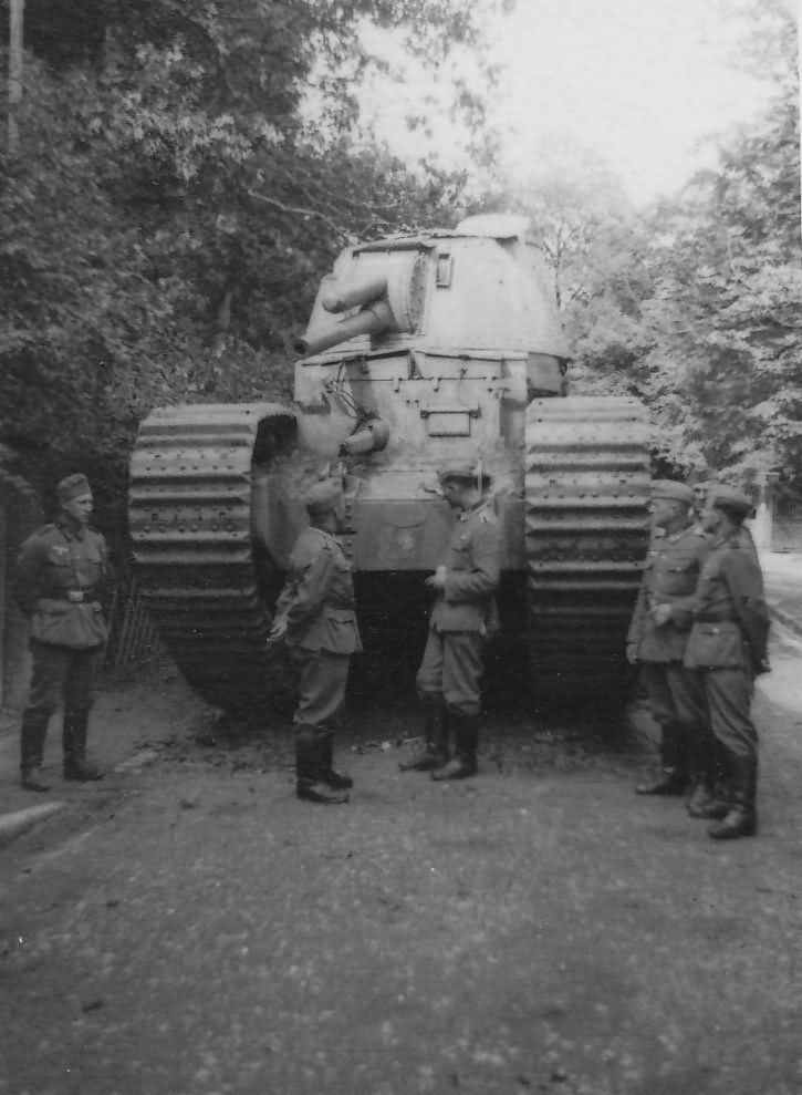 Char 2C FCM Number 95 named „Touraine”, Mairy-Mainville France 1940