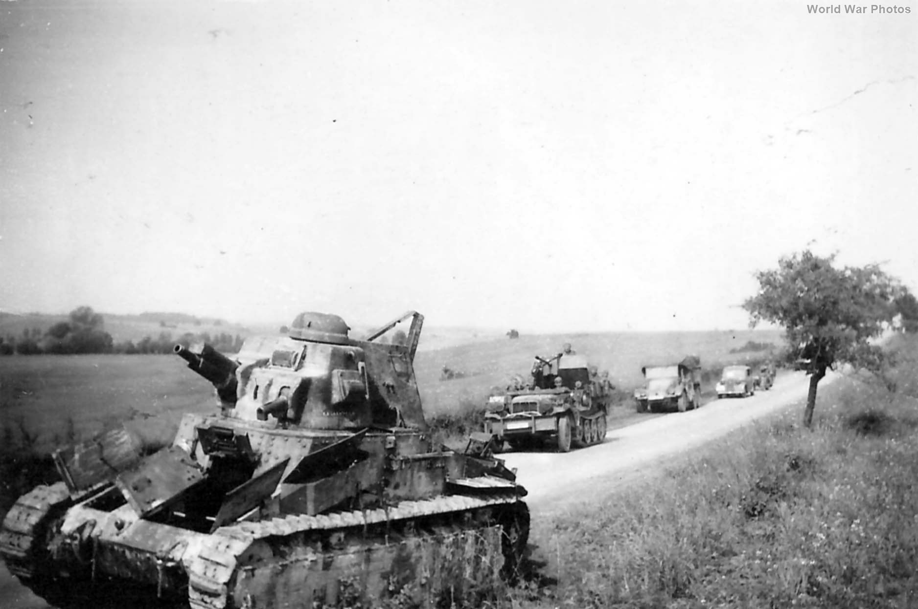 D1 and Sd,Kfz 10 1940