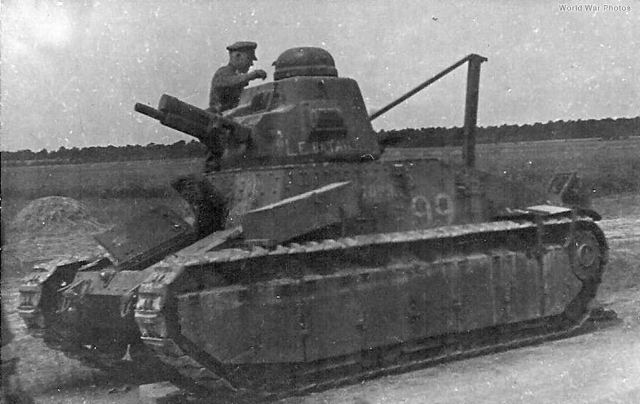 French medium tank D1 tank 99